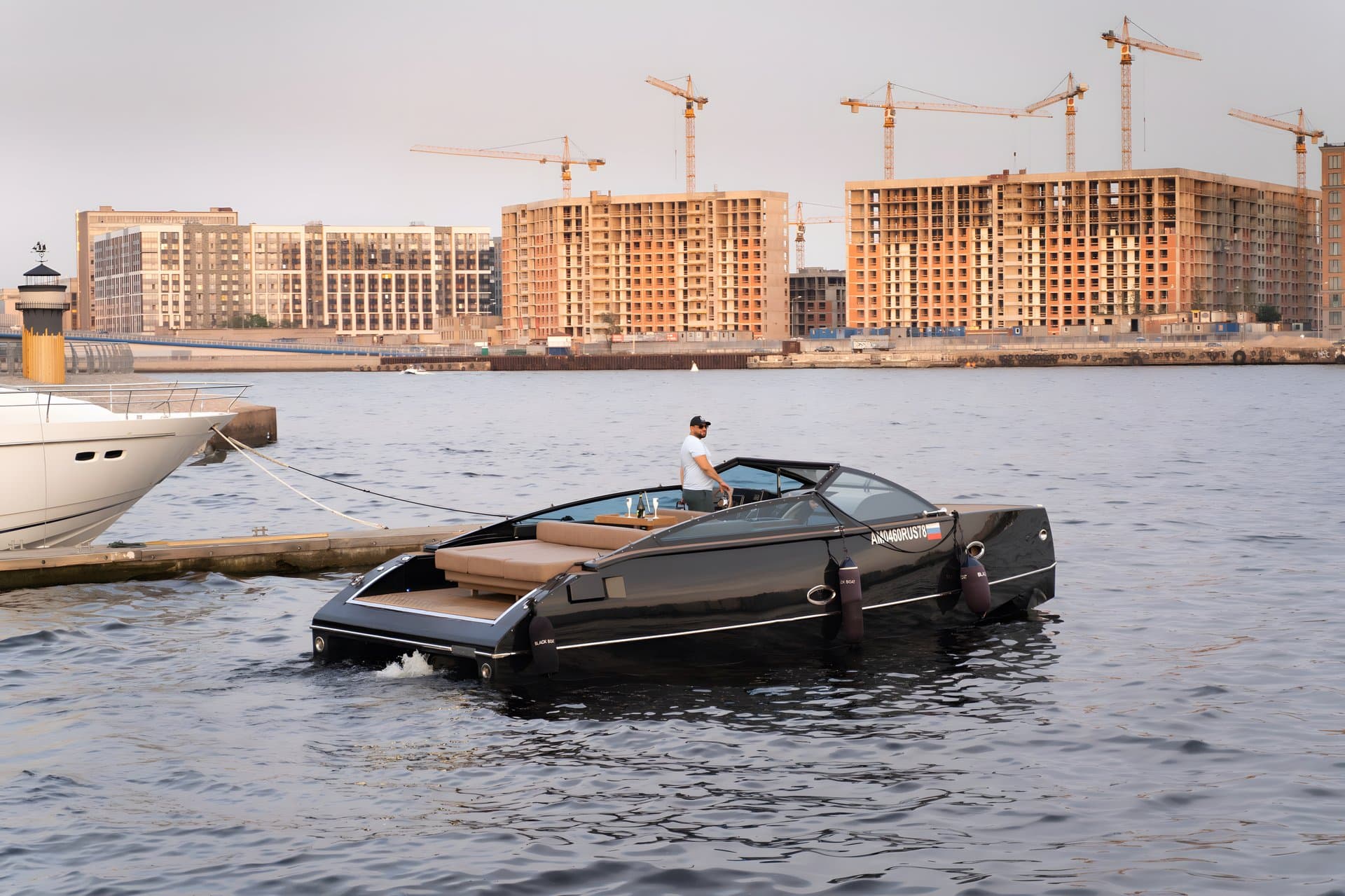 Black boat (мин 2 часа) — фото 1